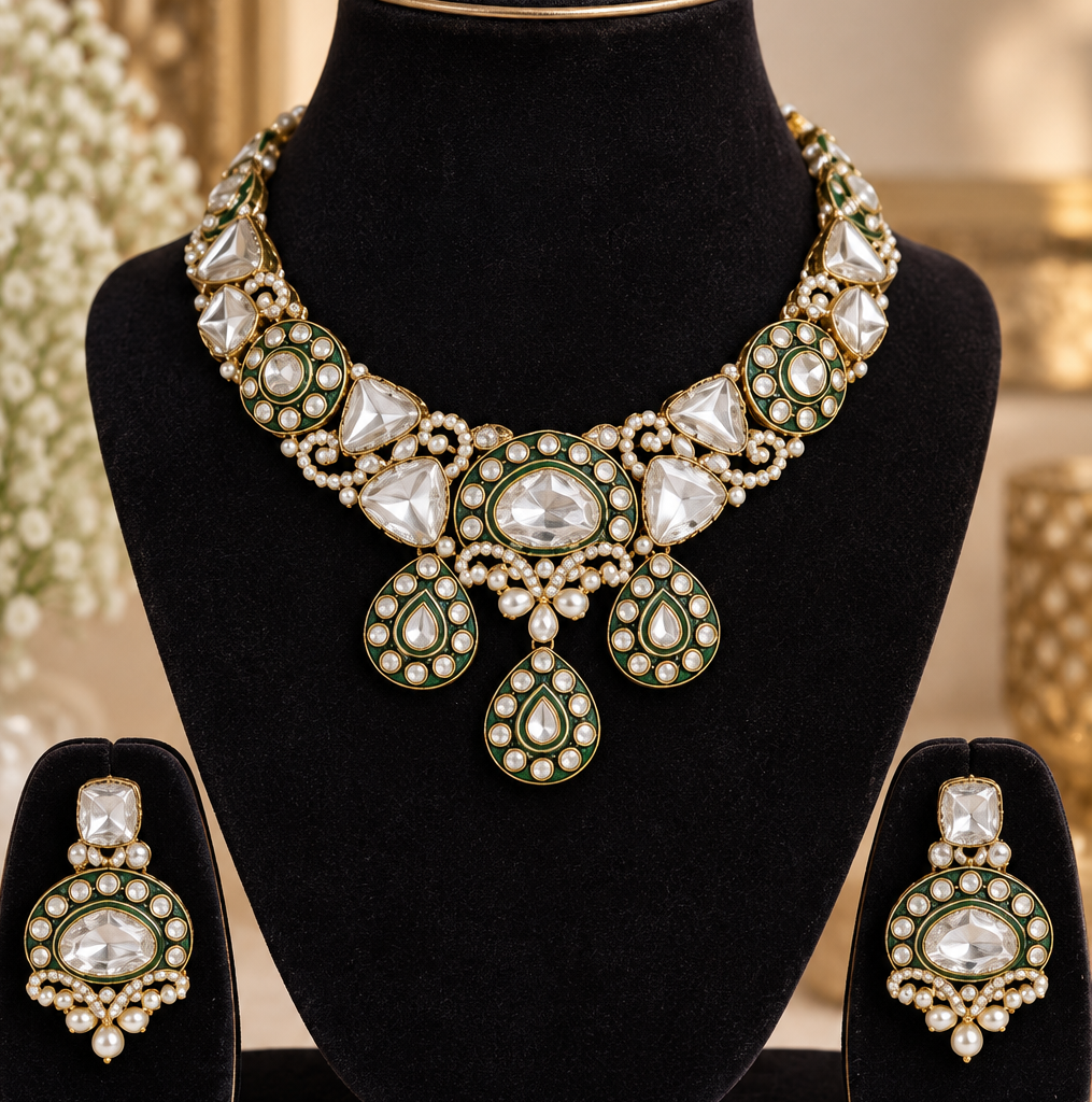 Elegant Green Kundan Necklace Set ✨