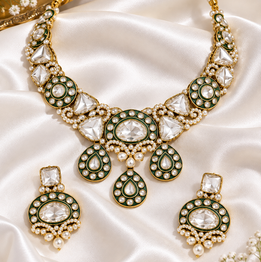 Elegant Green Kundan Necklace Set ✨