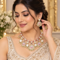 Elegant Kundan-inspired jewellery set